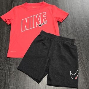 Nike Toddler Boys 4T T-Shirt & Shorts Set